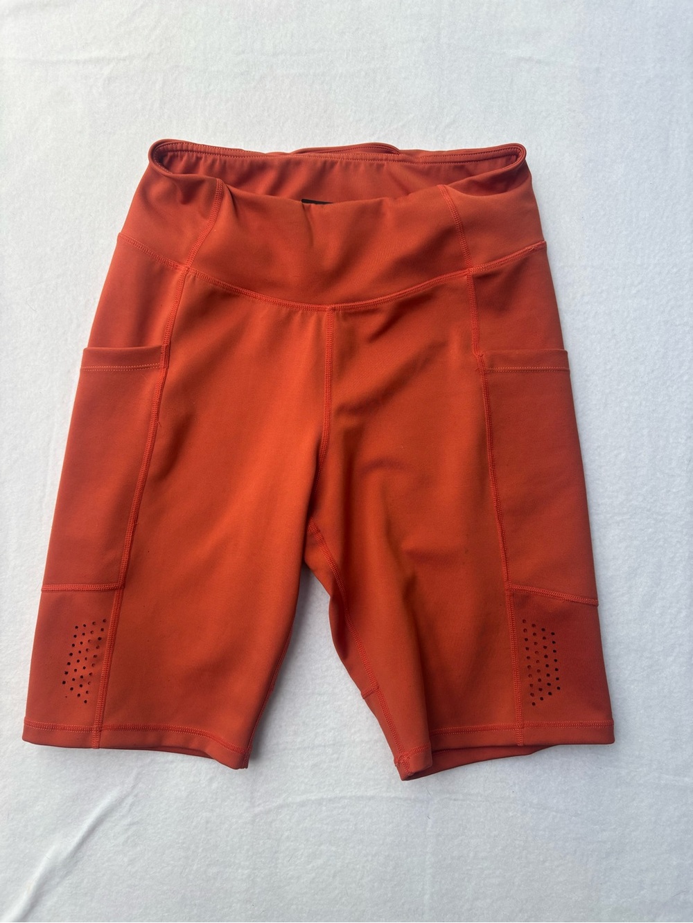 High-Rise Rust Orange Bike Shorts with Side Pockets